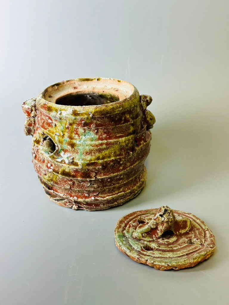 Shiga Oribe incense burner for cones A285