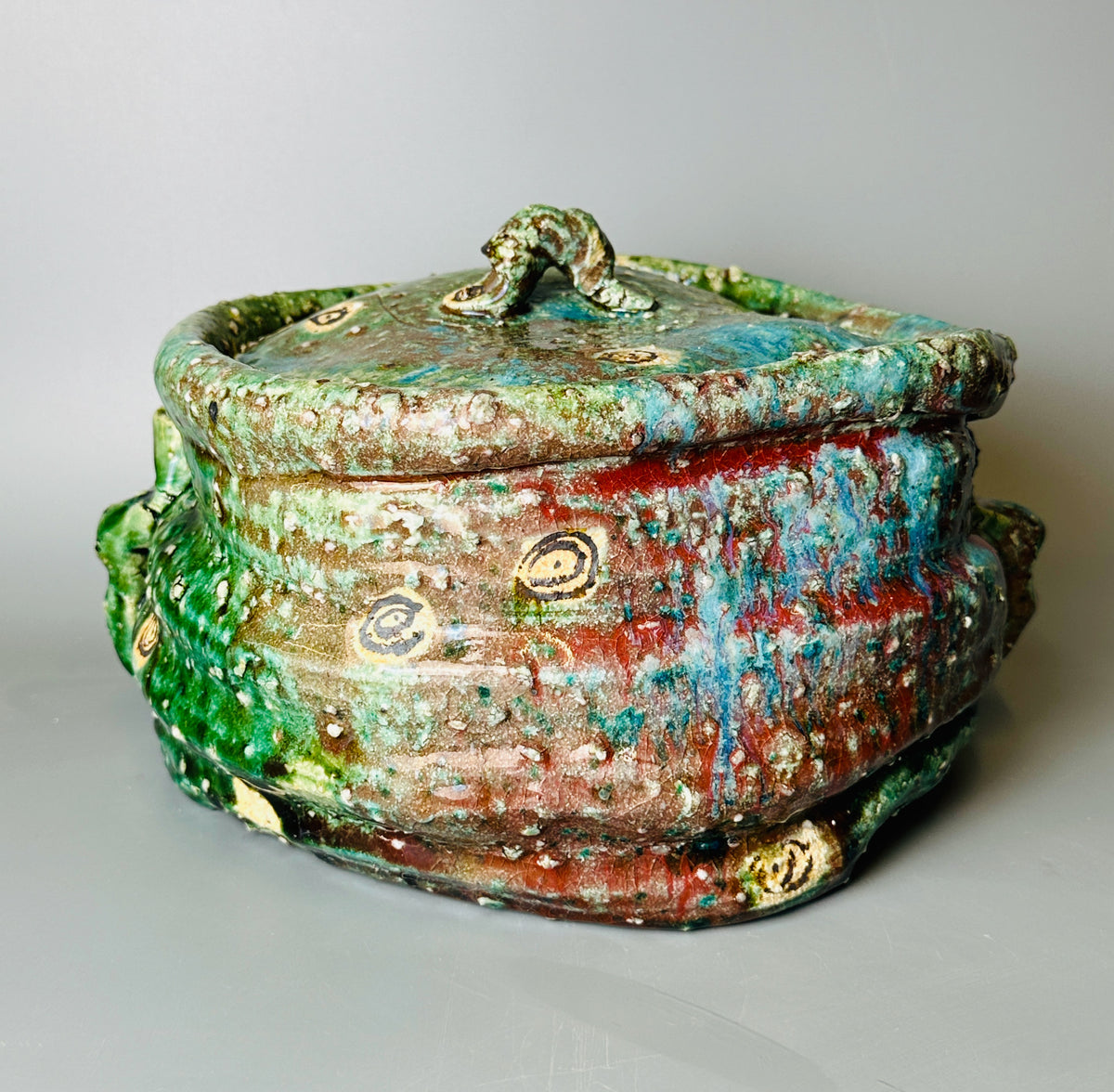 Shiga-oribe 'peacock oribe' mizusashi or large jar A338