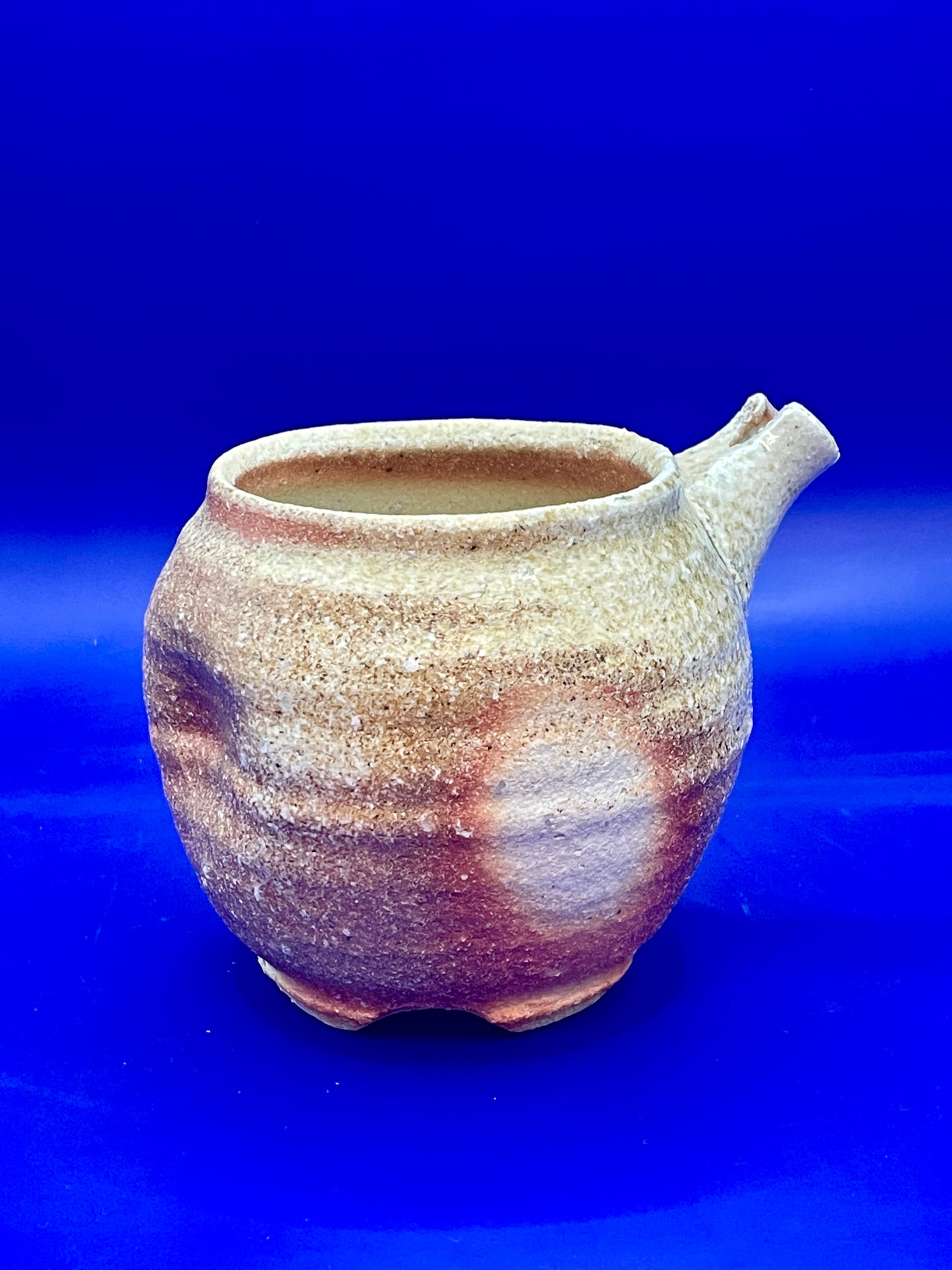 Sauce or oil pourer, Shigaraki yaki, unglazed woodfired stoneware, feldspar inclusions, S037