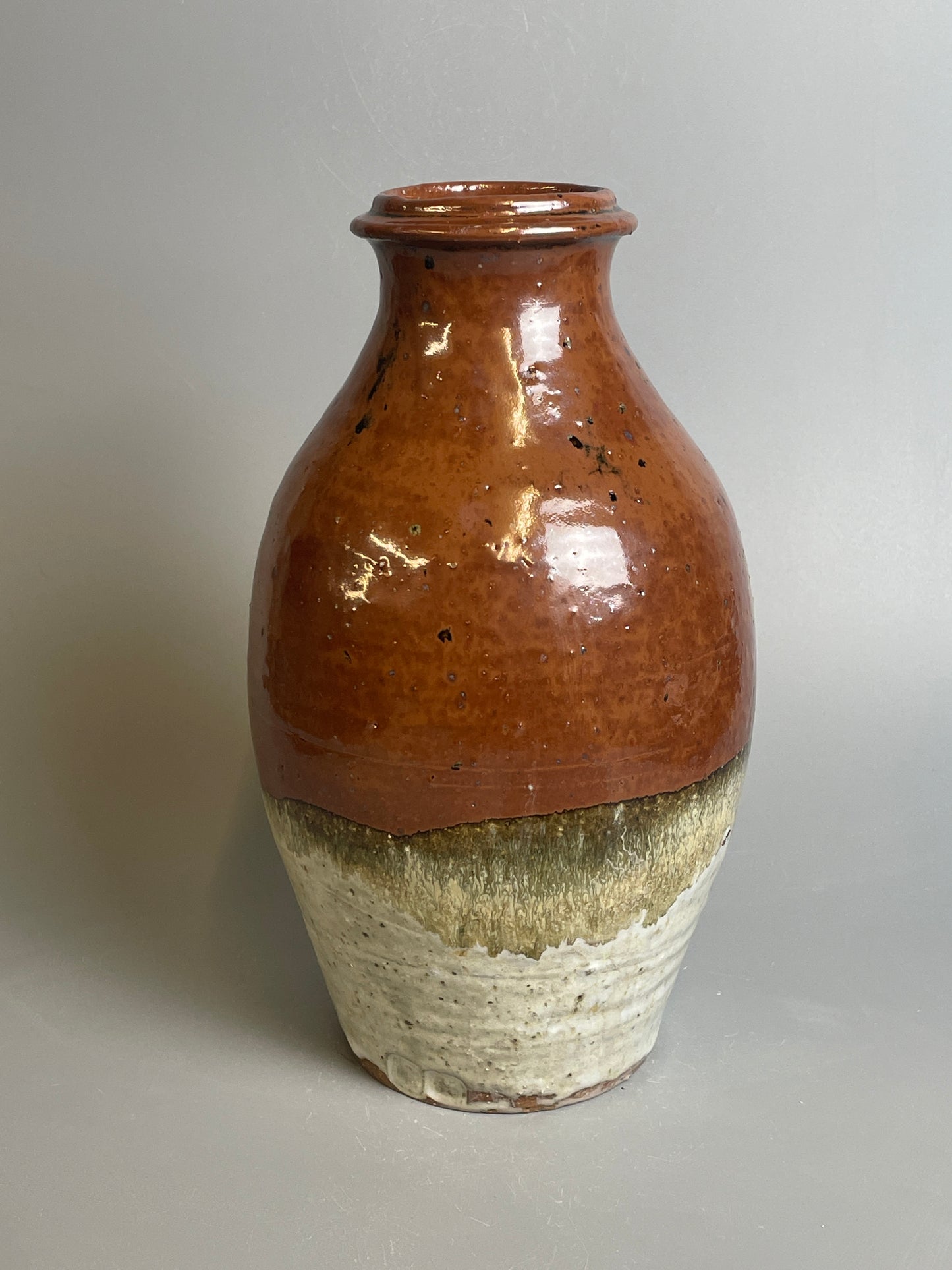 Medium bottle vase, kaki, temmoku, T1268