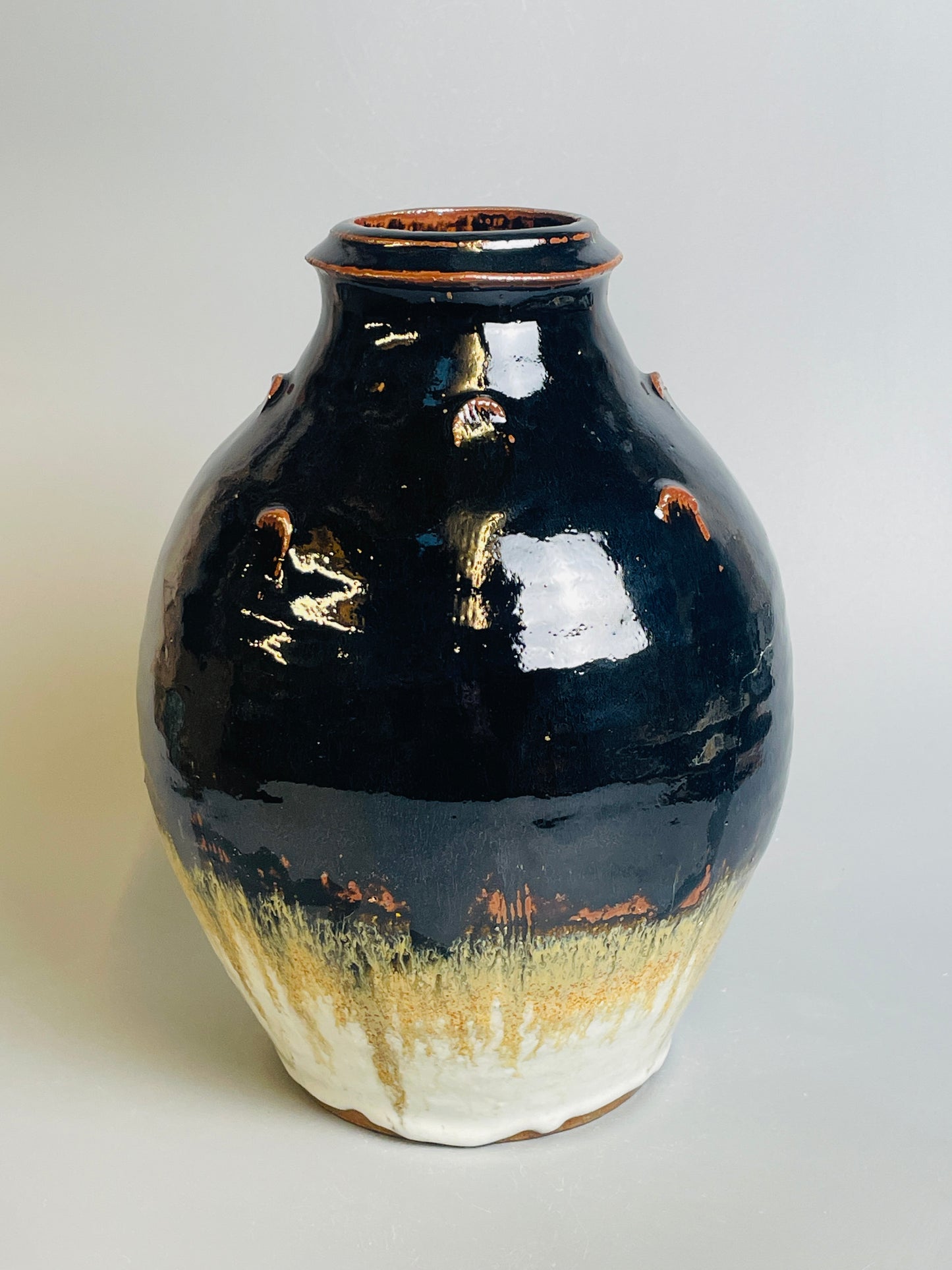 Large bottle vase, temmoku, nuka, T1272