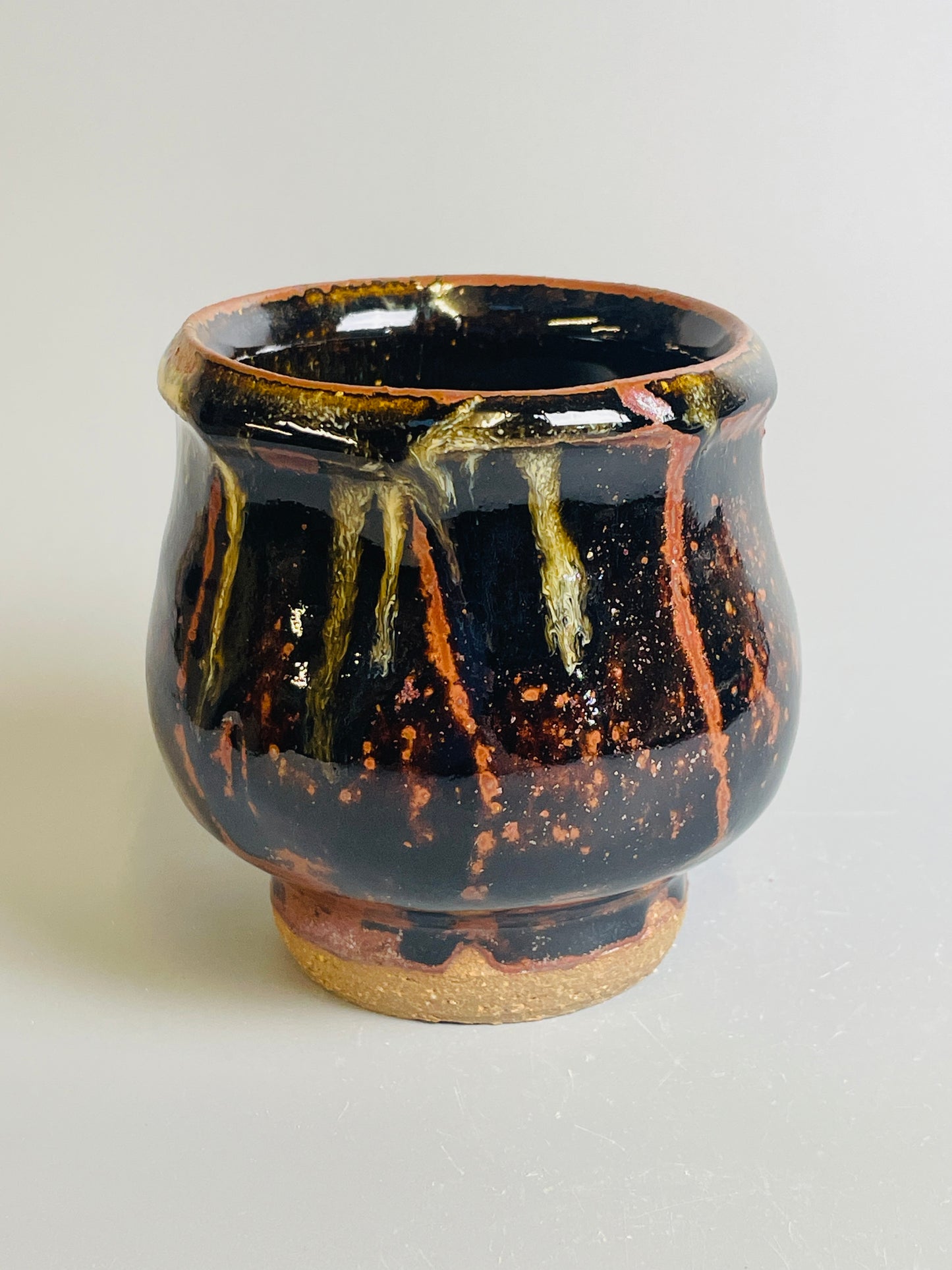 Yunomi, faceted, Temmoku, nuka, T1285