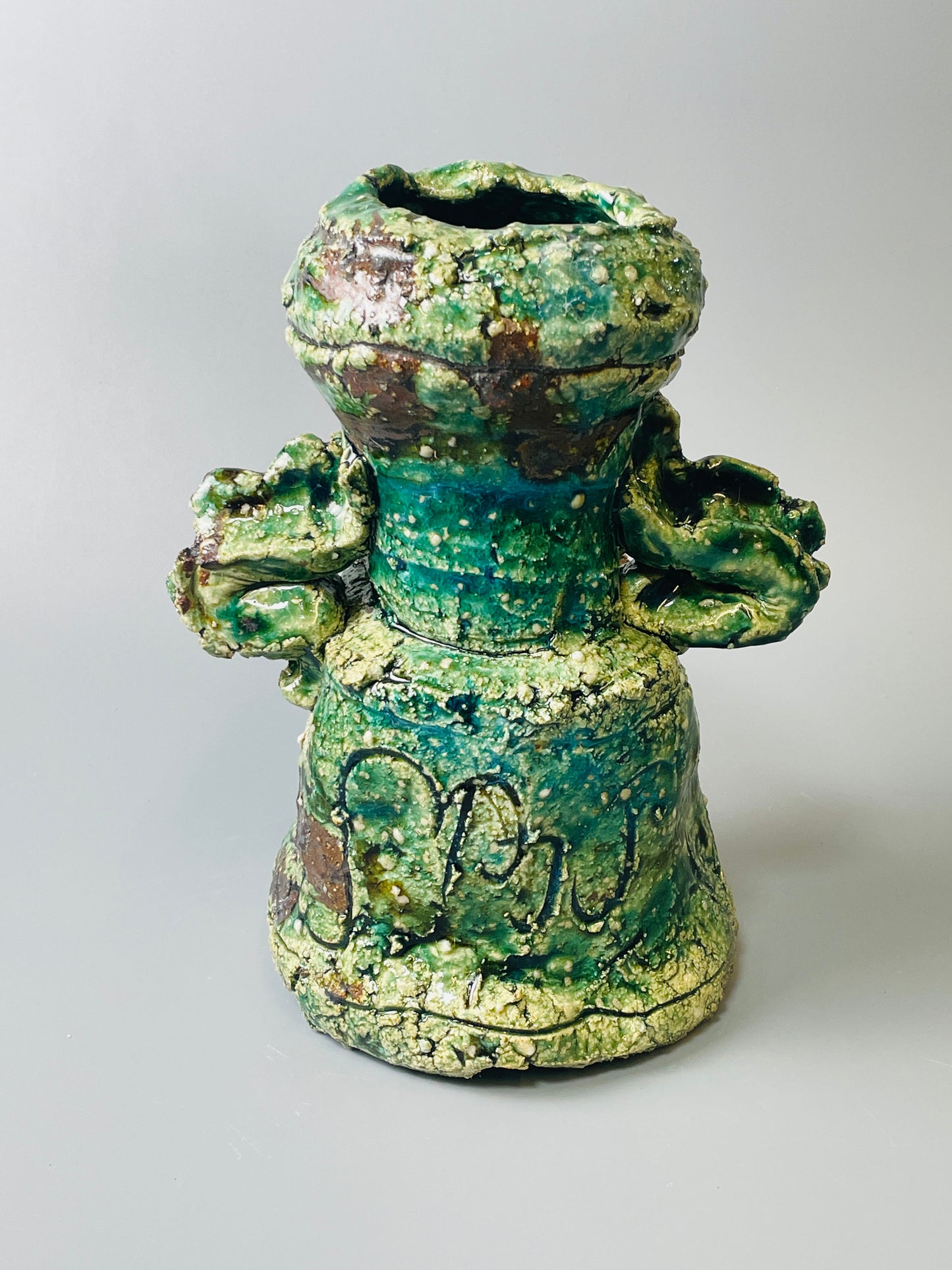 Shiga Oribe hanaire, side fired, inclusion body, needle ash, personal marks for AA, A117