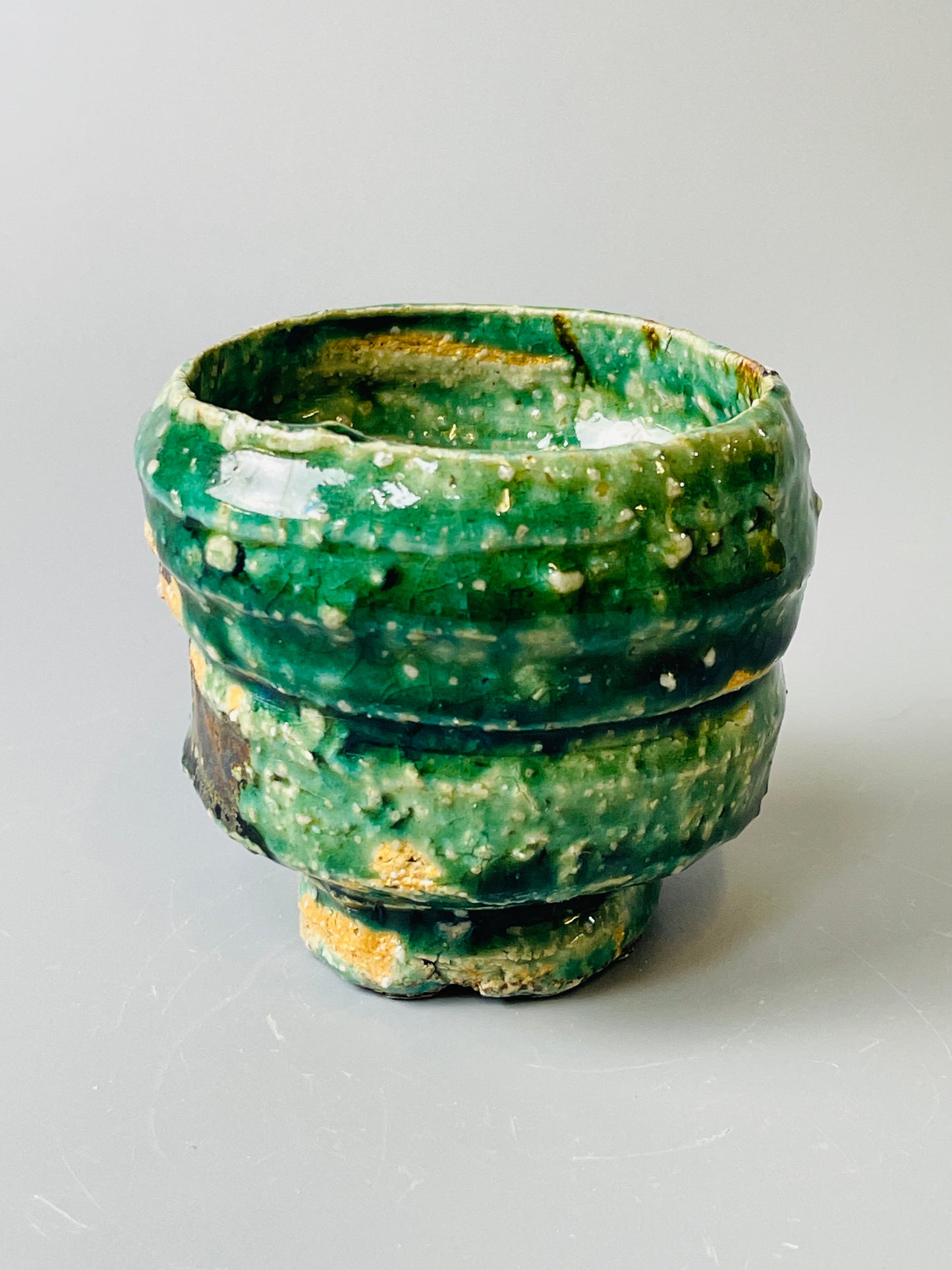 Shiga Oribe guinomi/espresso, side fired, inclusion body, needle ash, personal marks for AA, A142