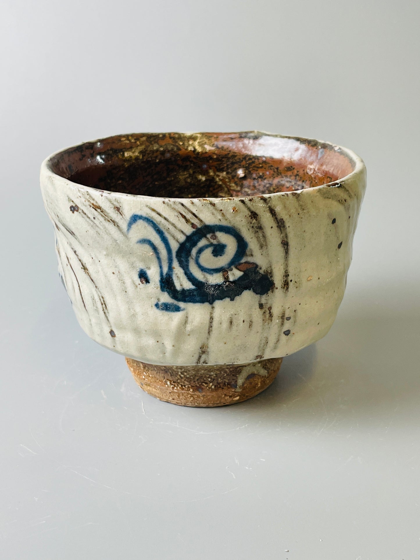 Yunomi, hakeme, cobalt, iron, T630