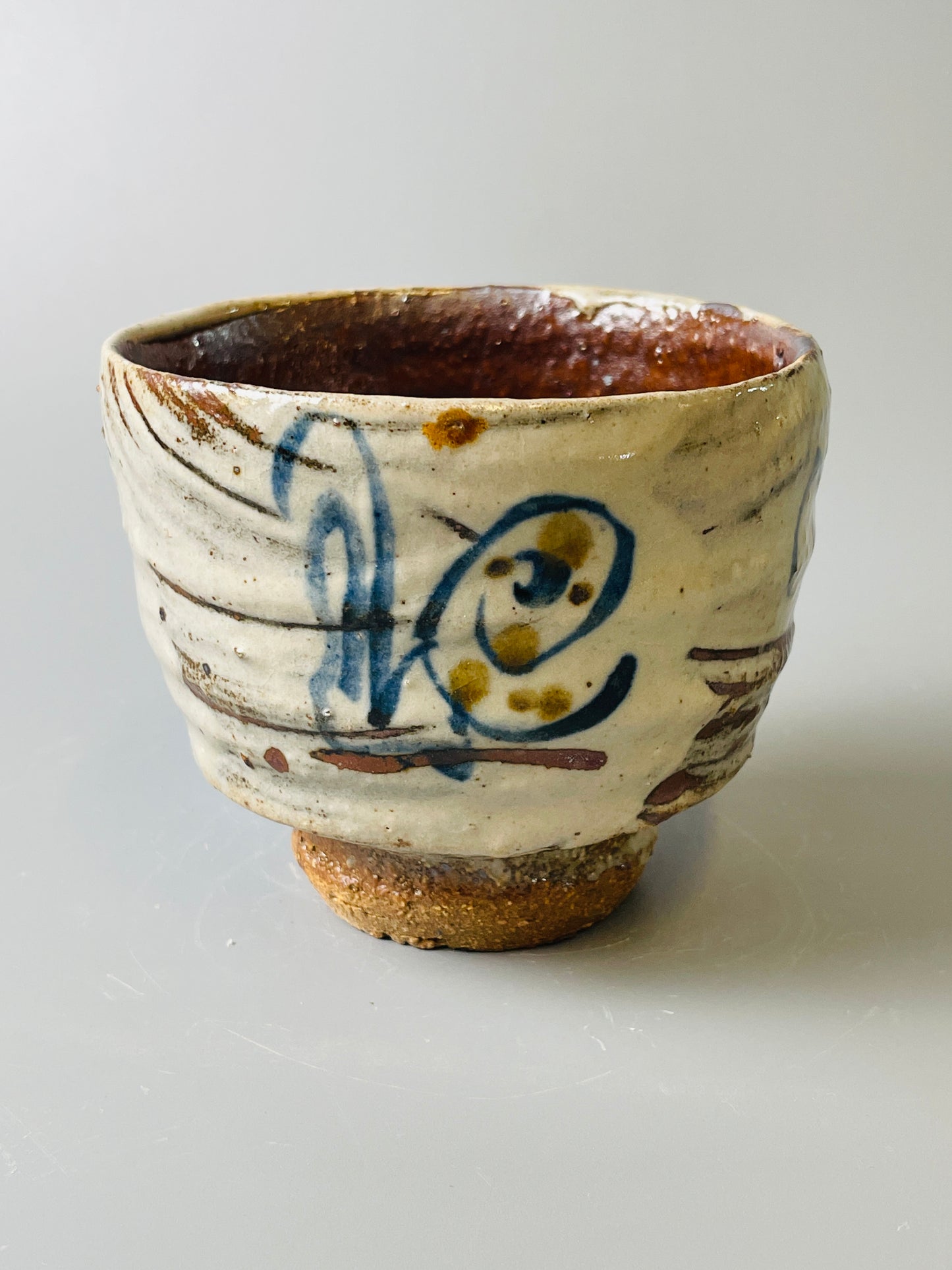Yunomi, hakeme, cobalt, iron, T675