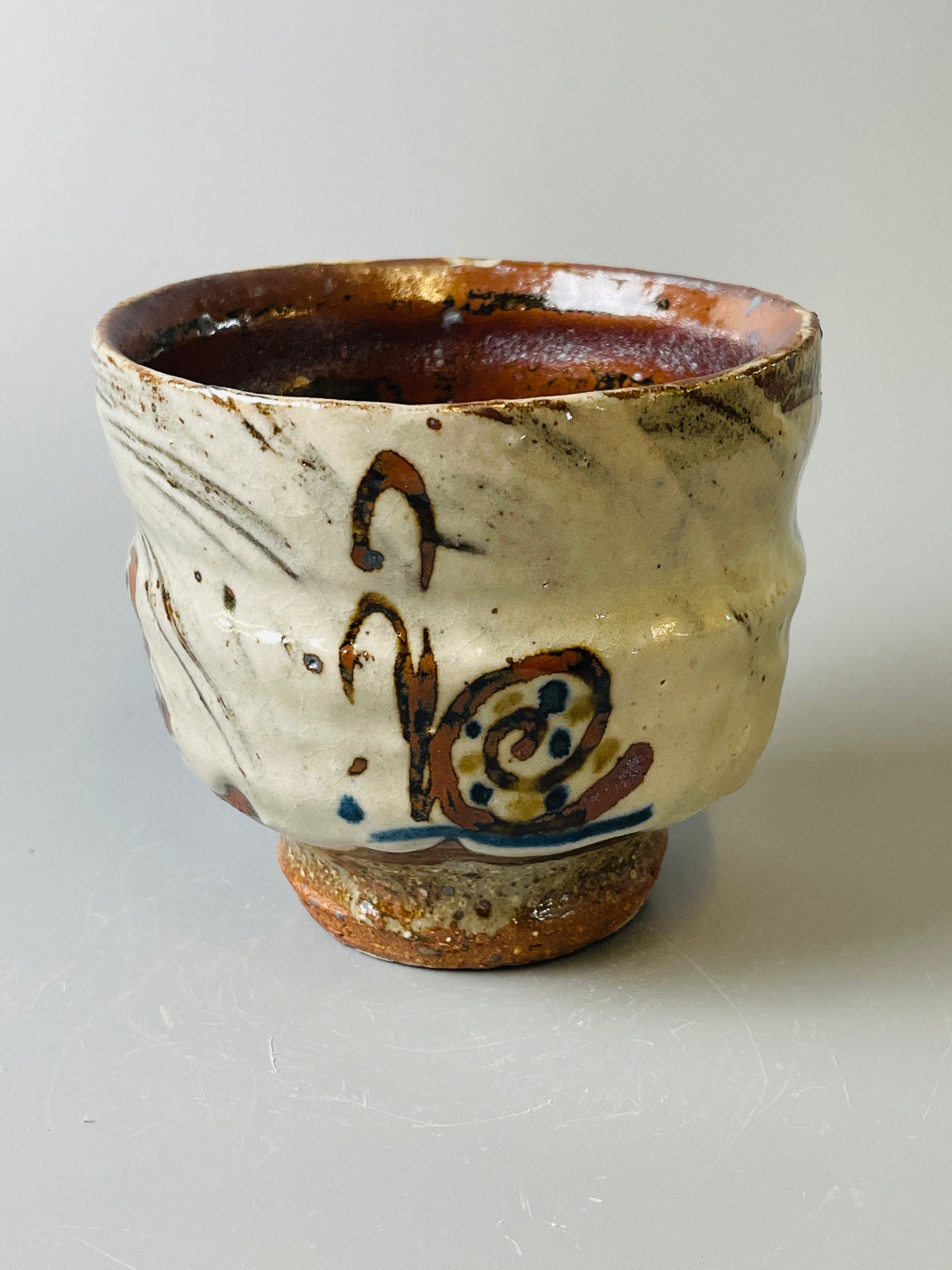 Yunomi, hakeme, cobalt, iron, T694