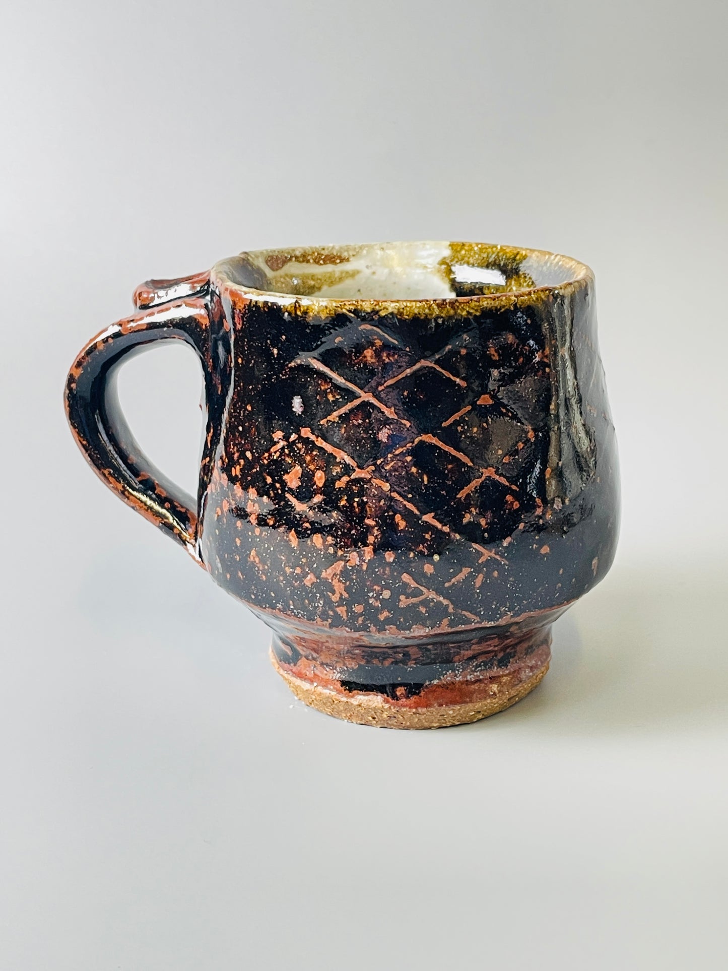 Mug, footed, temmoku, nuka, T841