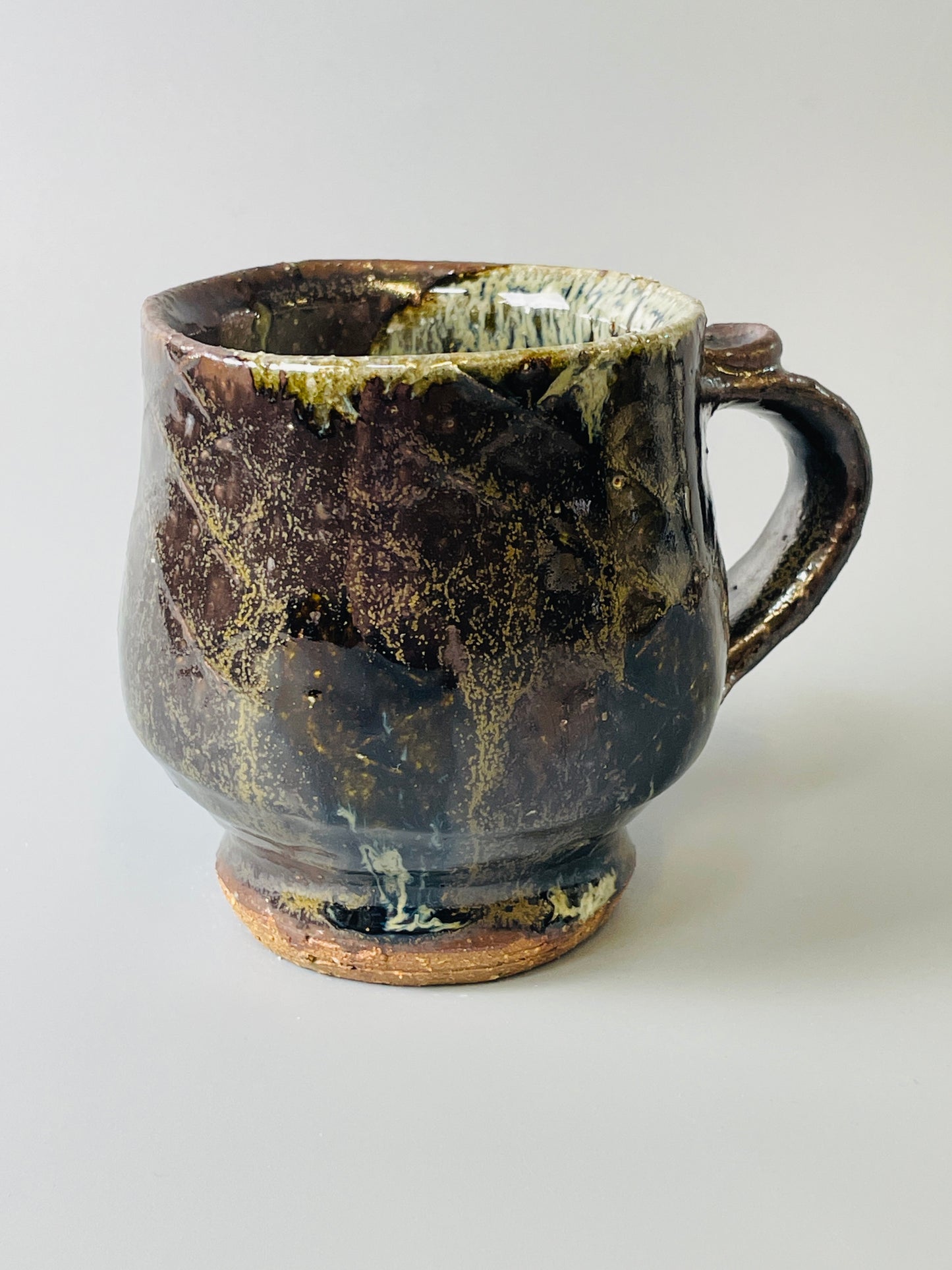 Mug, footed, jian, nuka, T845