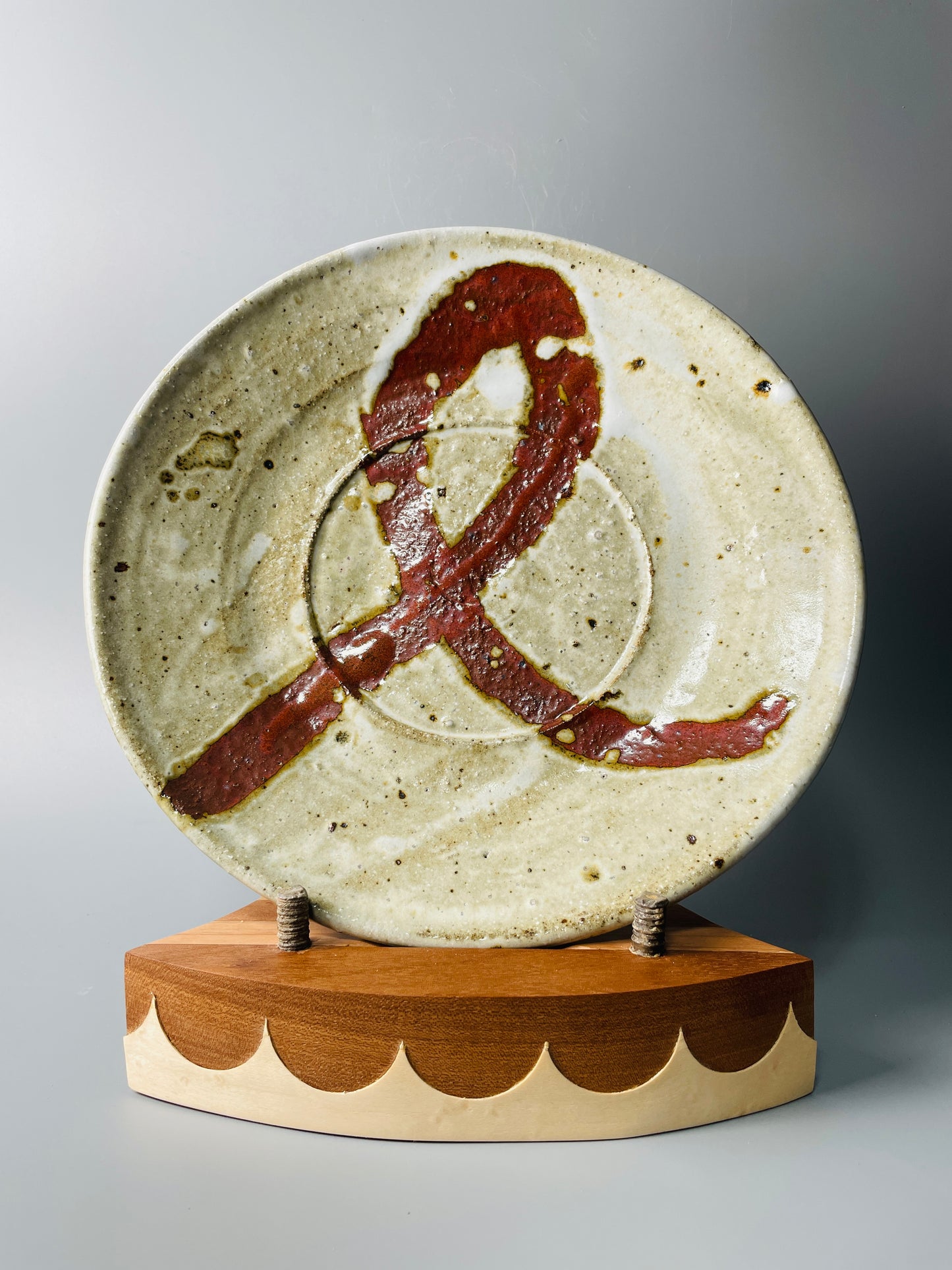 Large plate, 27cm dia., nuka, kaki, T907