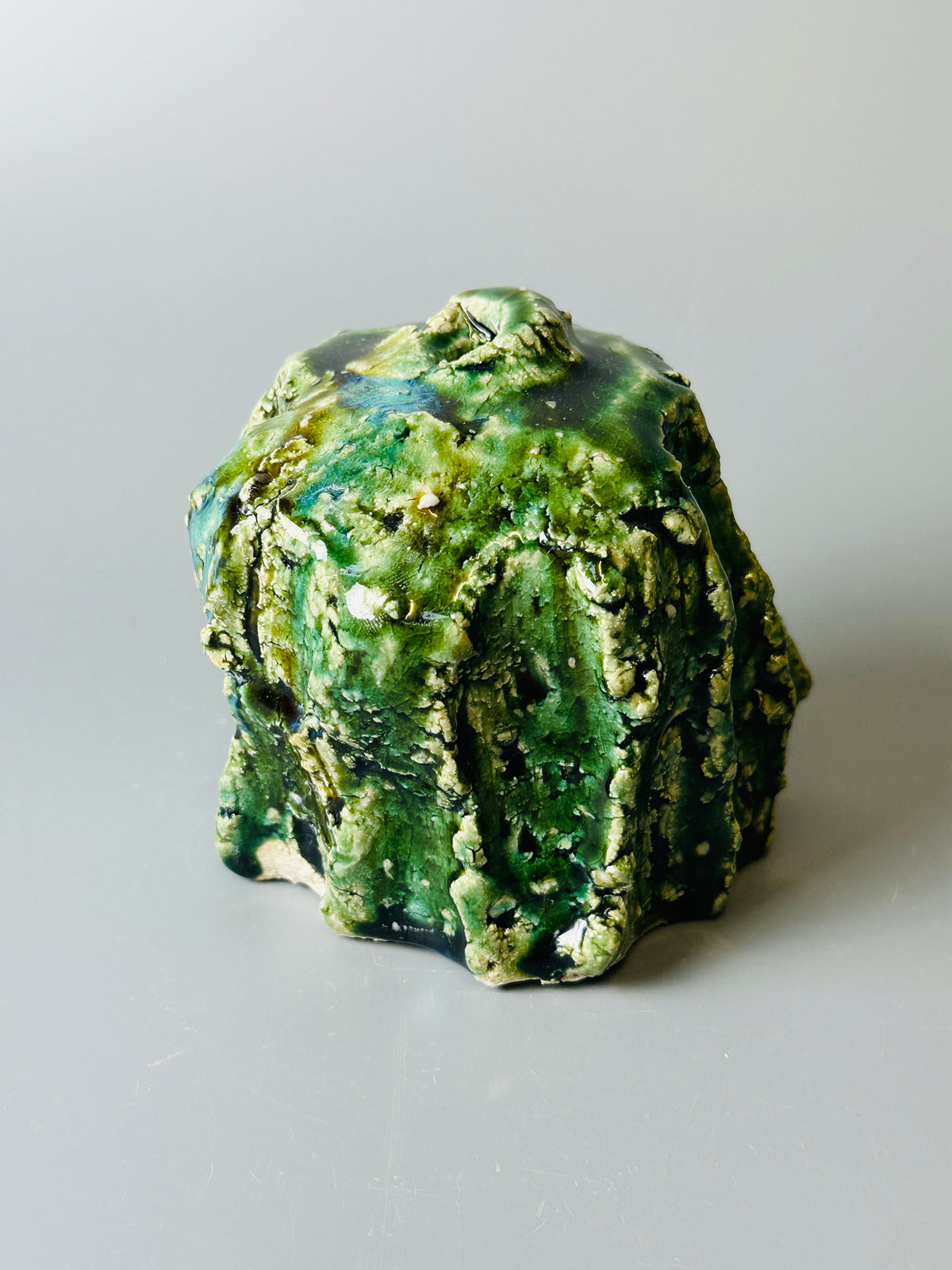 Shiga-oribe small bud vase A351
