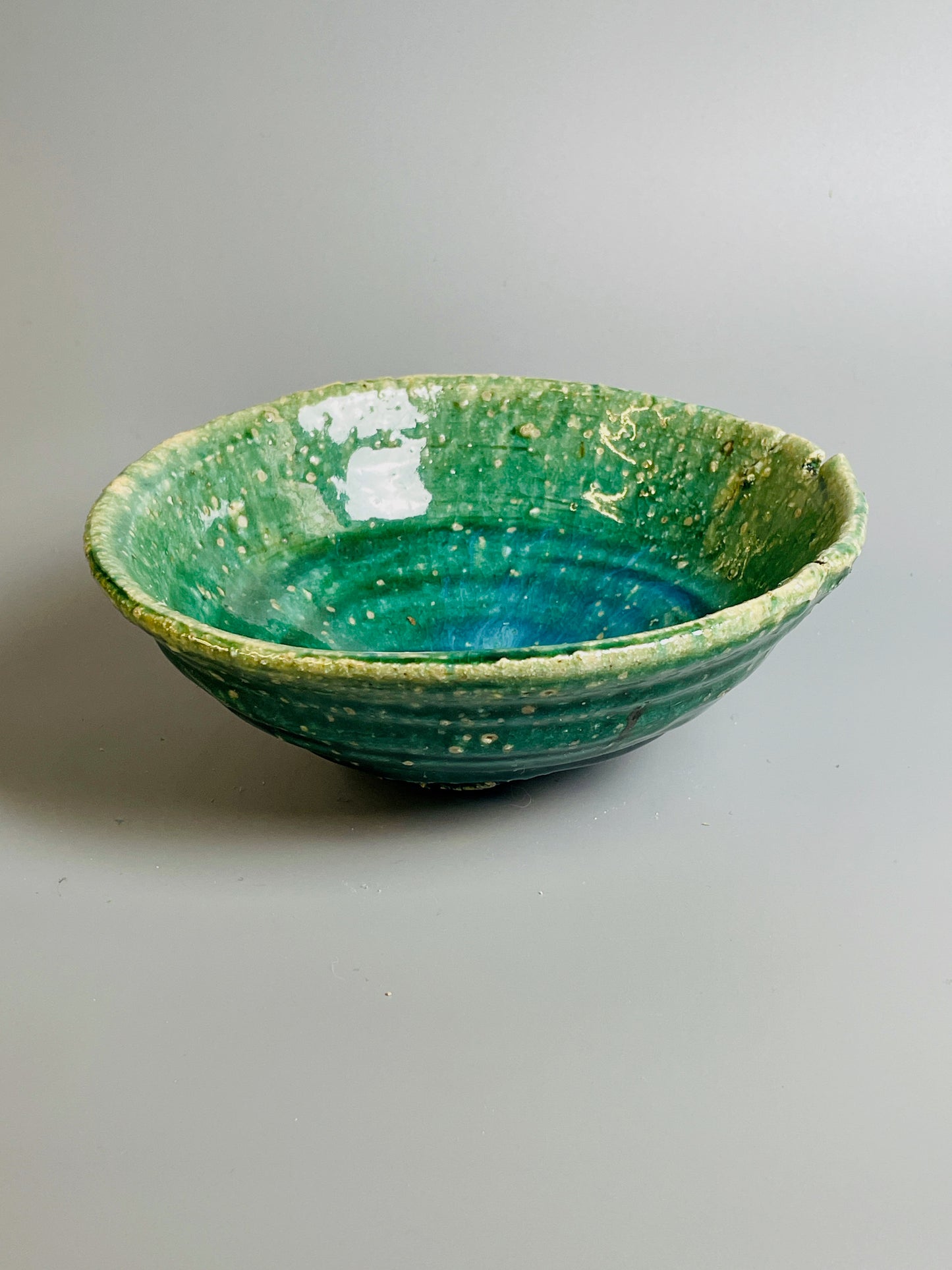 Aaron Angell for Troy Town, an oribe teabowl, feldspathic inclusions, A078