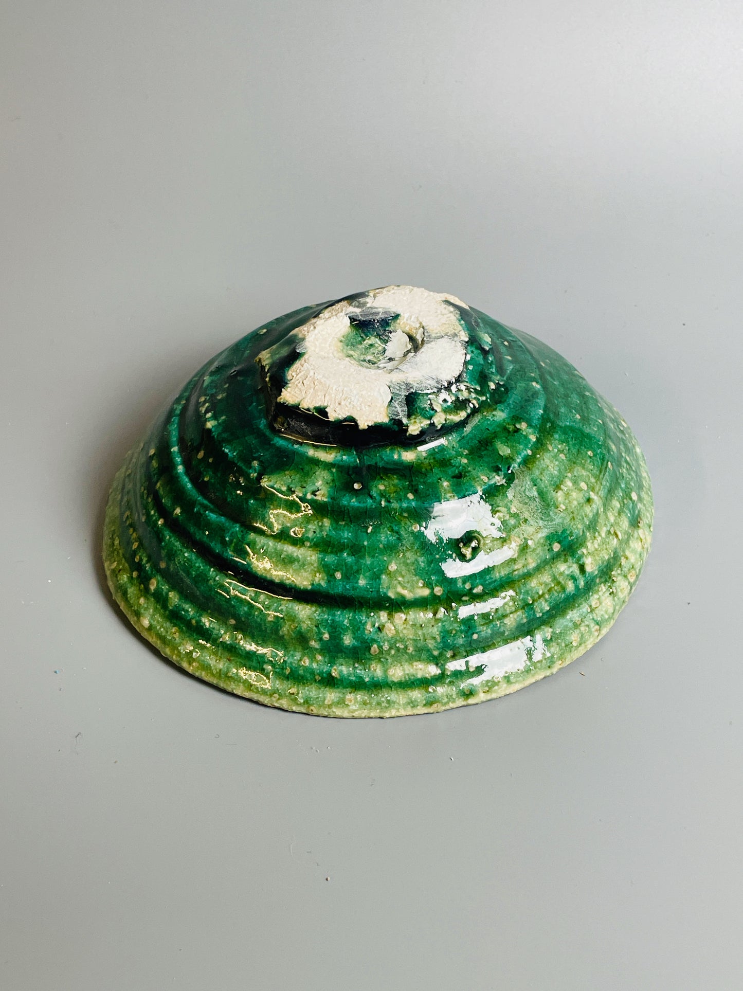 Aaron Angell for Troy Town, an oribe teabowl, feldspathic inclusions, A078