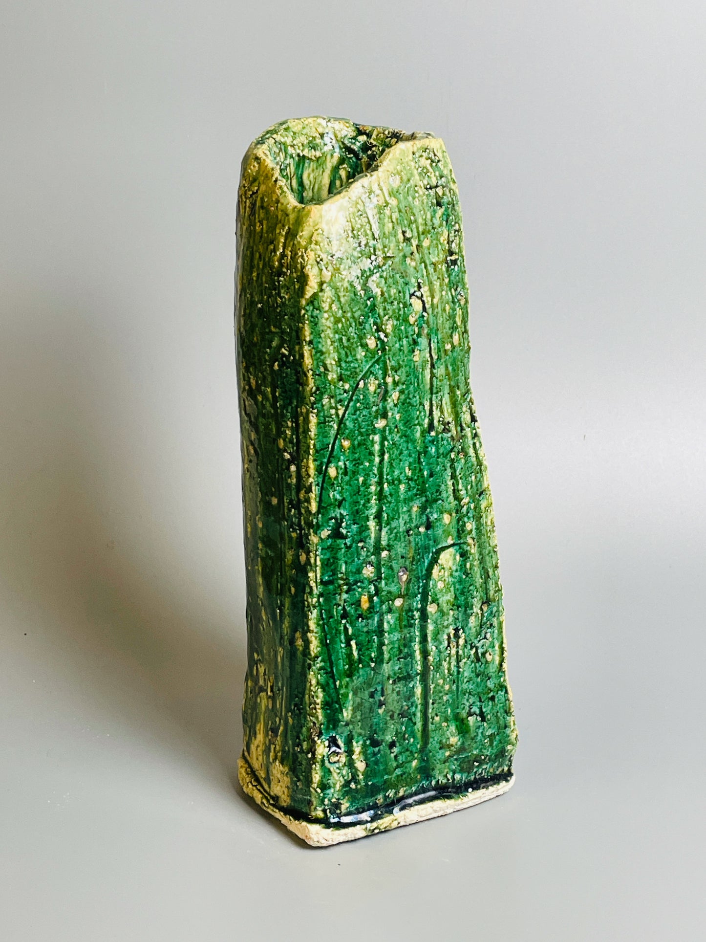 Aaron Angell for Troy Town, an oribe mentori hanaire, feldspathic inclusions, A031