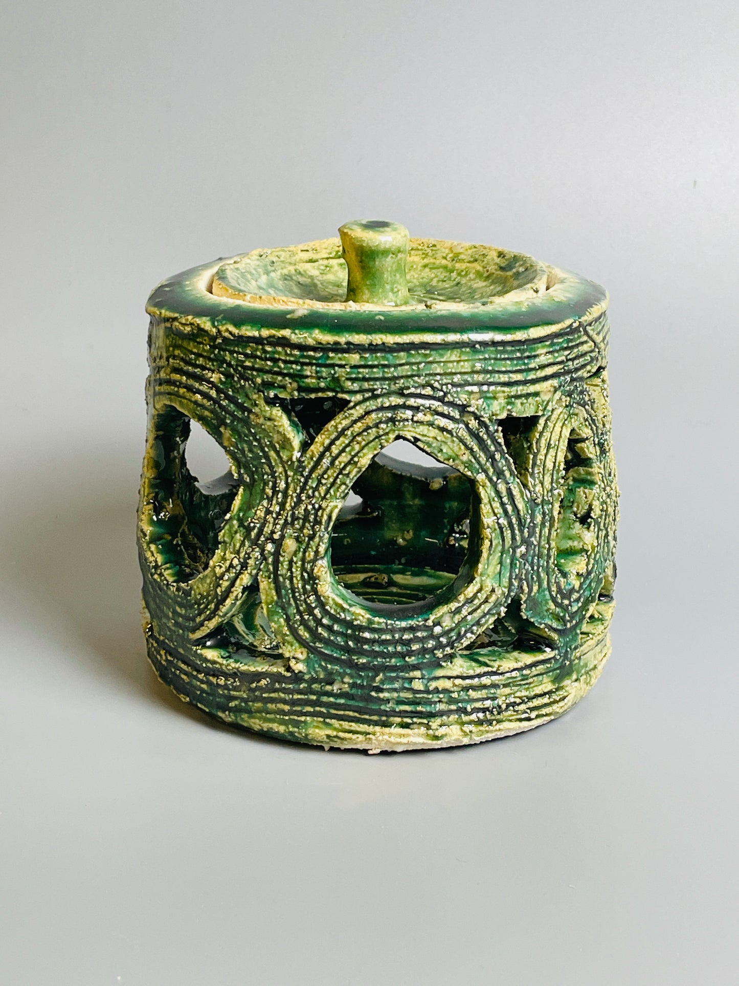 Aaron Angell for Troy Town, an oribe censer for incense, feldspathic inclusions, A045