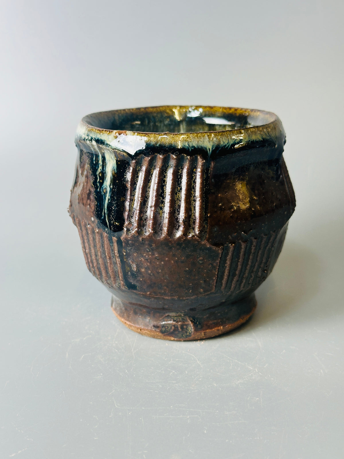 Yunomi, faceted, jian, nuka, T1649
