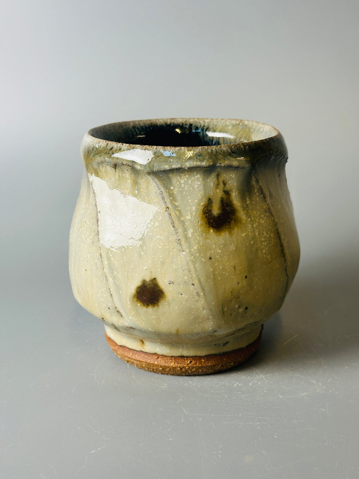 Yunomi, faceted, nuka, jian T1697