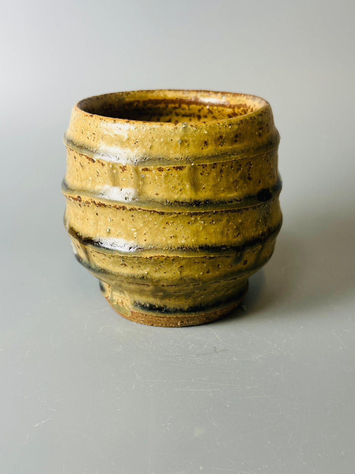 Yunomi, ridged, cherry ash, nuka, T1708