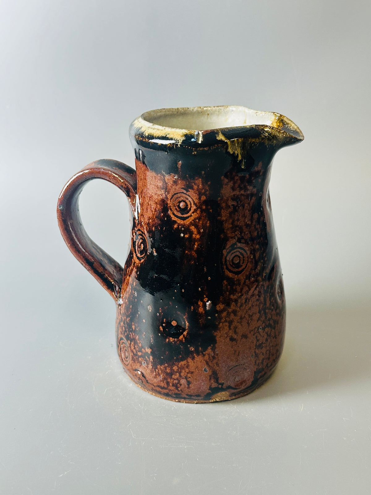 Small jug, stamped, temmoku, nuka, T1758