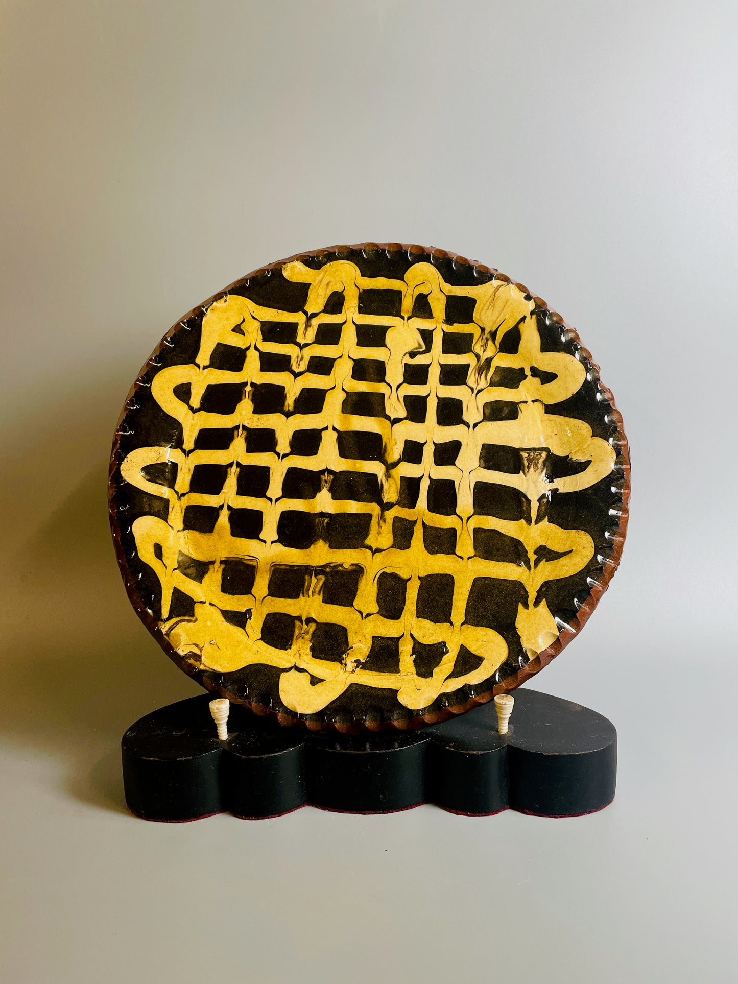 Slipware plate, SW07