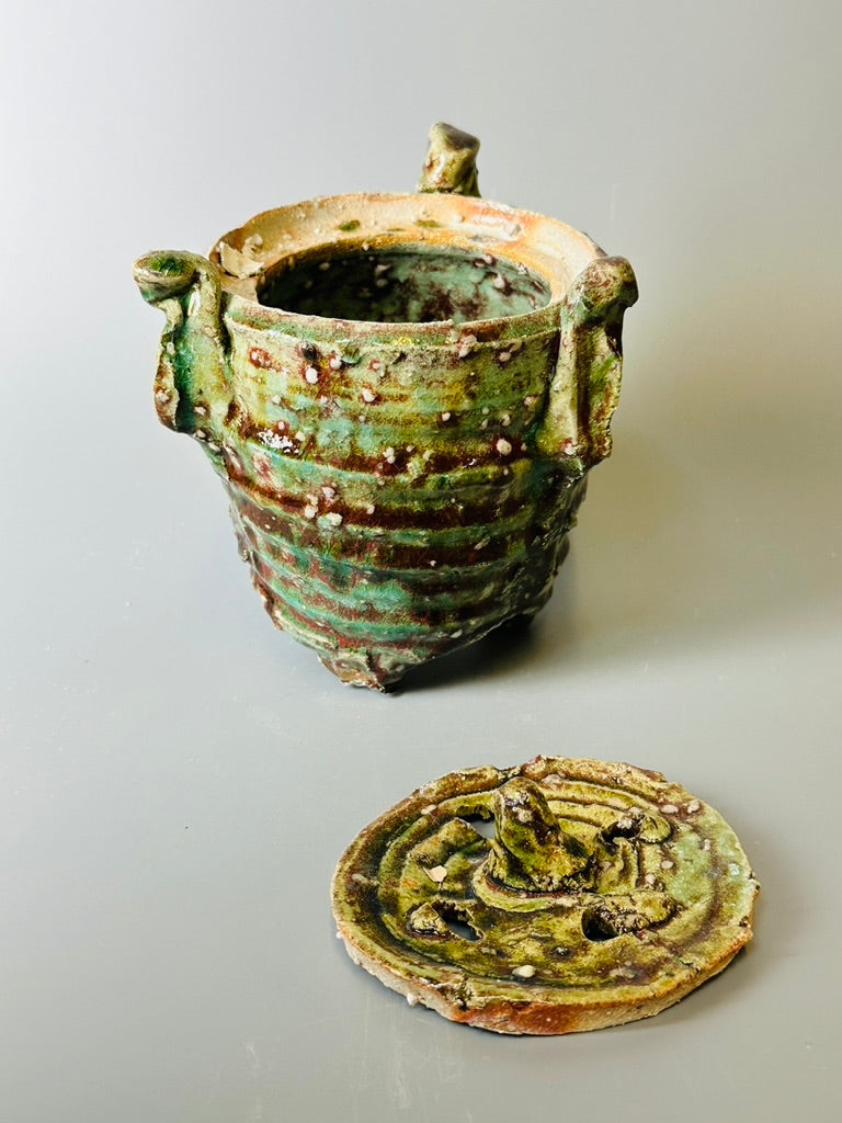 Shiga-Oribe incense burner for cones A283
