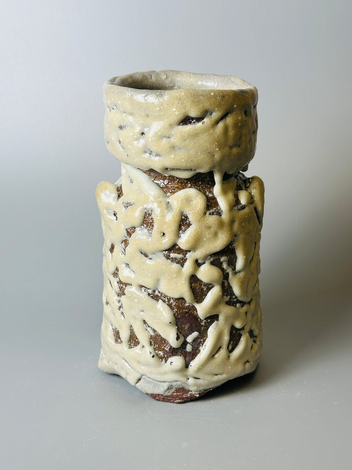 Oni-hagi hanaire flower vase A368