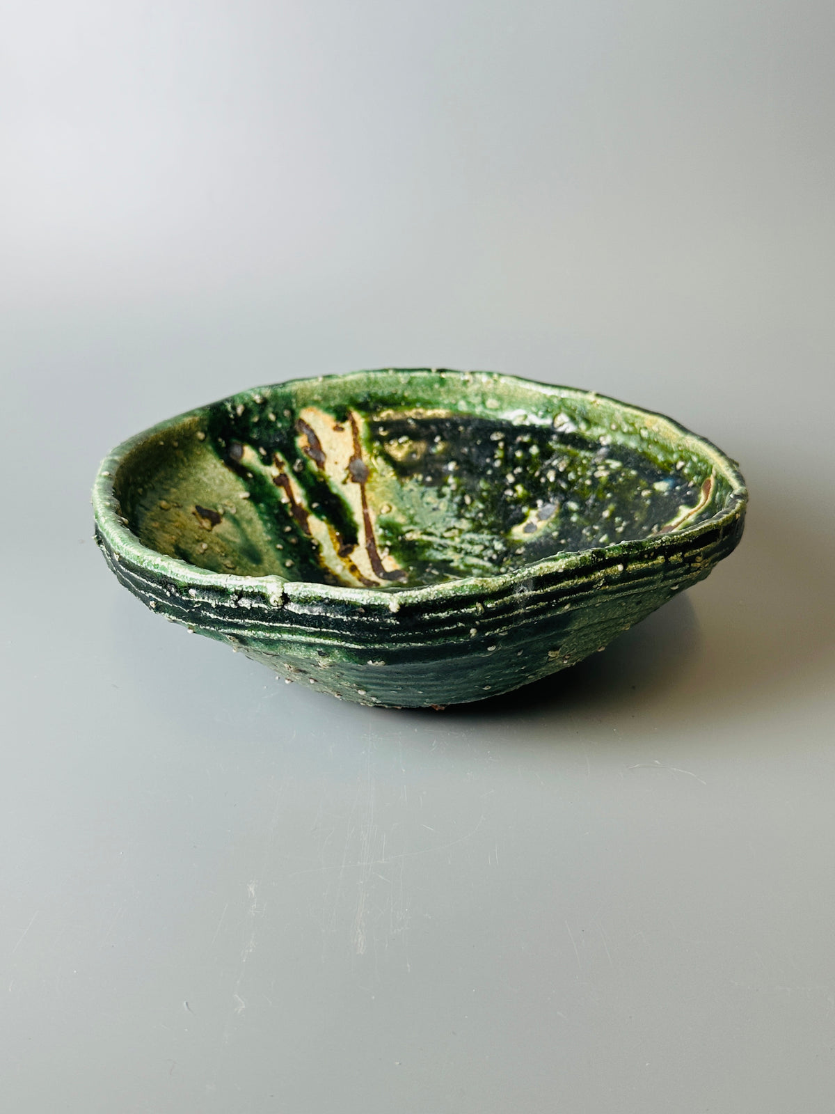Shiga-oribe medium sized shallow bowl A399