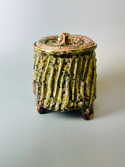Shiga Oribe incense burner for cones A286