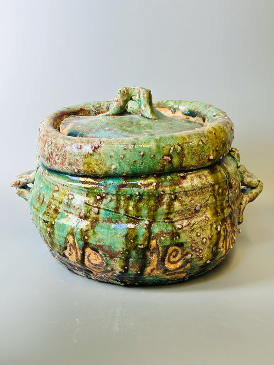 Shiga Oribe mizusashi or large lidded jar A289