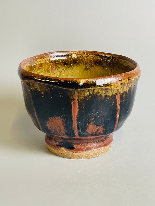 Yunomi, faceted, temmoku, ash, T1024