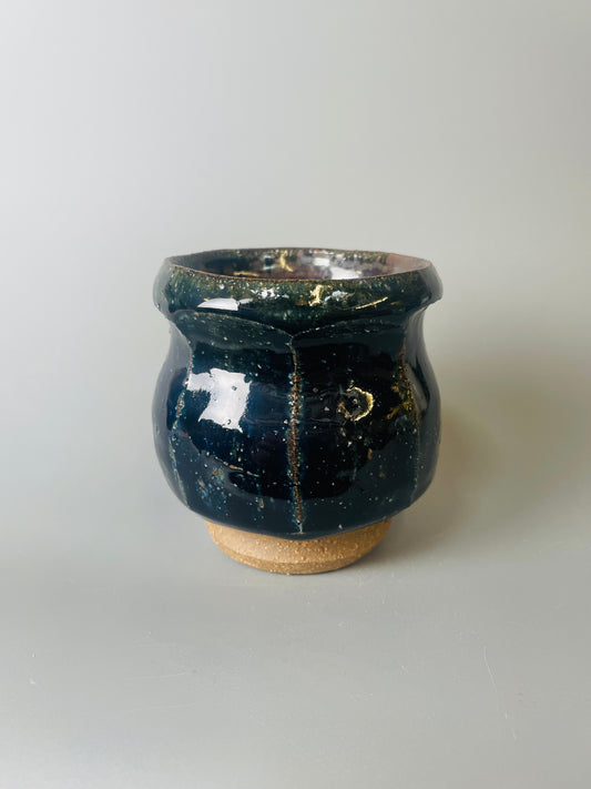 Yunomi, faceted, blue ash T1471