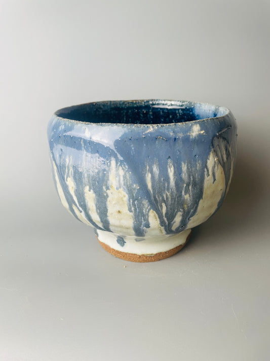 Bowl, faceted, blue ash, nuka T1501