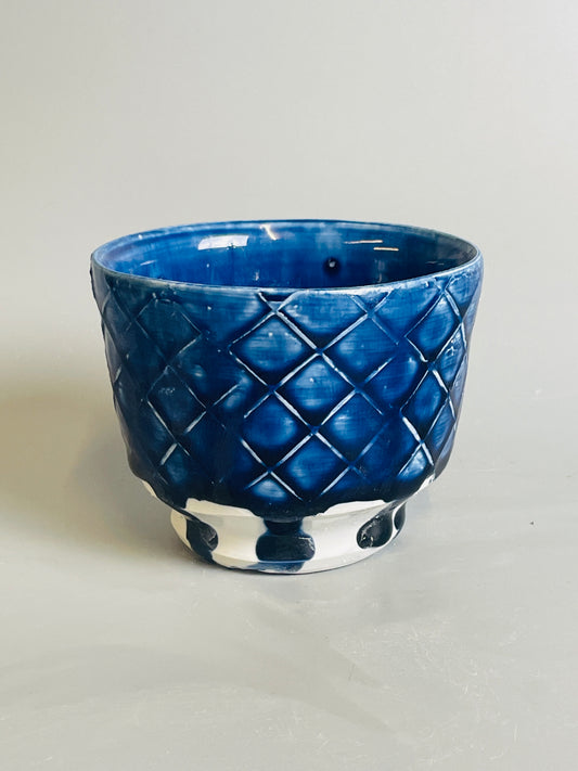Yunomi, porcelain, blue ash, T970