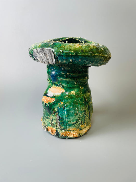 Shiga Oribe hanging kake hanaire, side fired, inclusion body, needle ash, personal marks for AA, A104