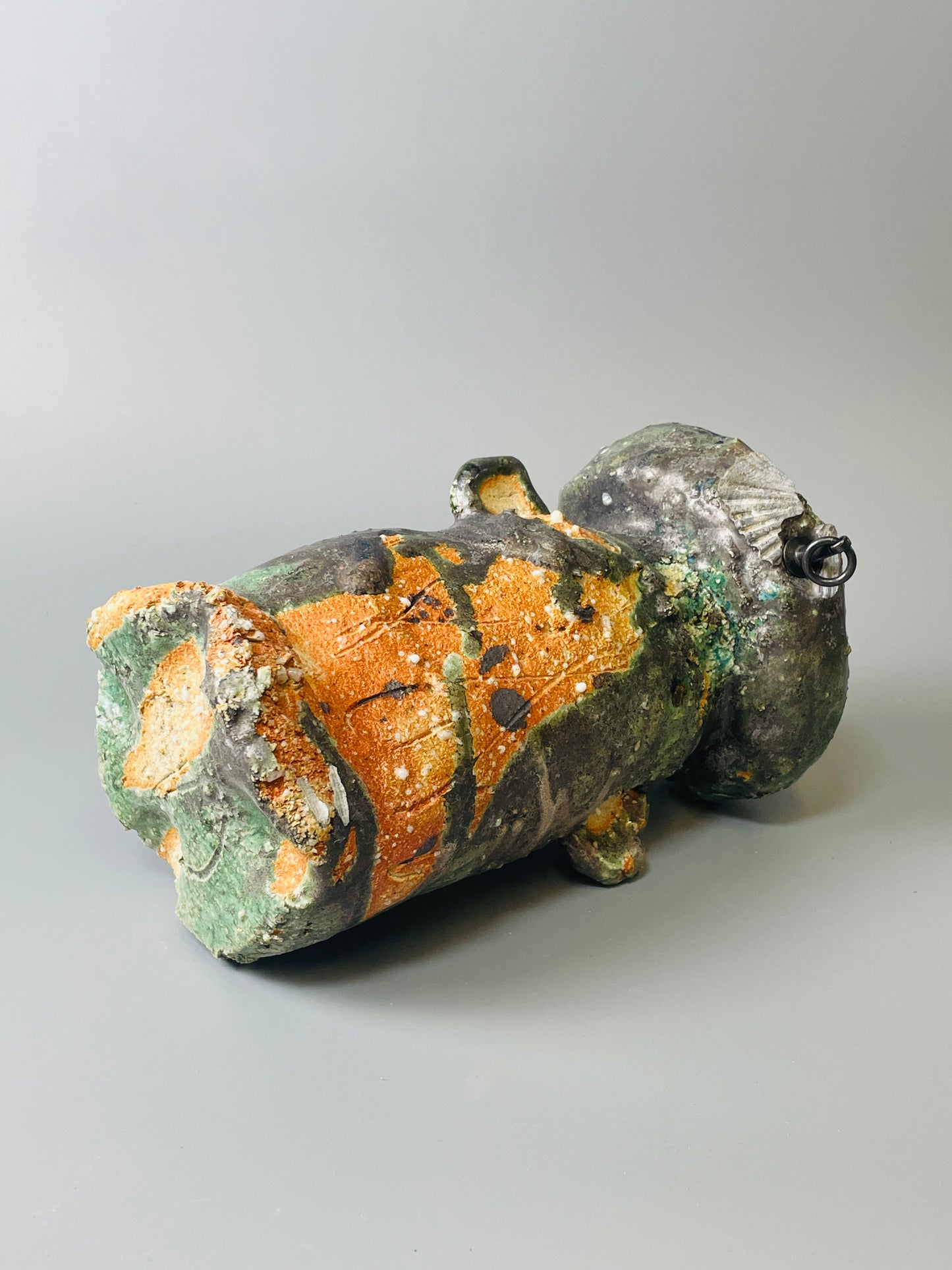 Shiga Oribe hanging kake hanaire, side fired, inclusion body, needle ash, personal marks for AA, A110