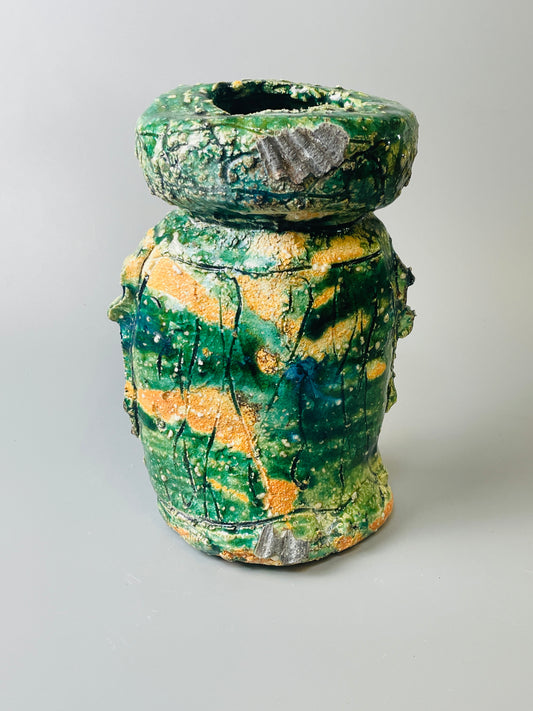 Shiga Oribe hanging kake hanaire, side fired, inclusion body, needle ash, personal marks for AA, A112