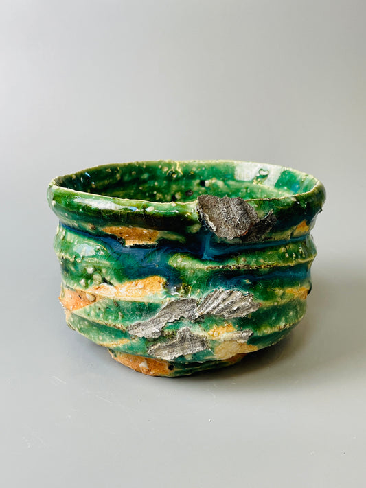 Shiga Oribe chawan, side fired, inclusion body, needle ash, personal marks for AA, A135