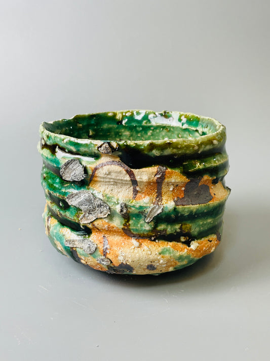 Shiga Oribe chawan, side fired, inclusion body, needle ash, personal marks for AA, A136