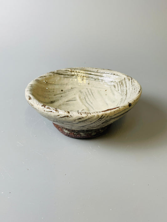 Small bowl, hakeme, ash, T608