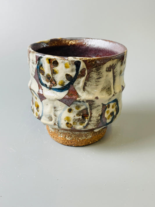 Yunomi, hakeme, cobalt, iron, T622
