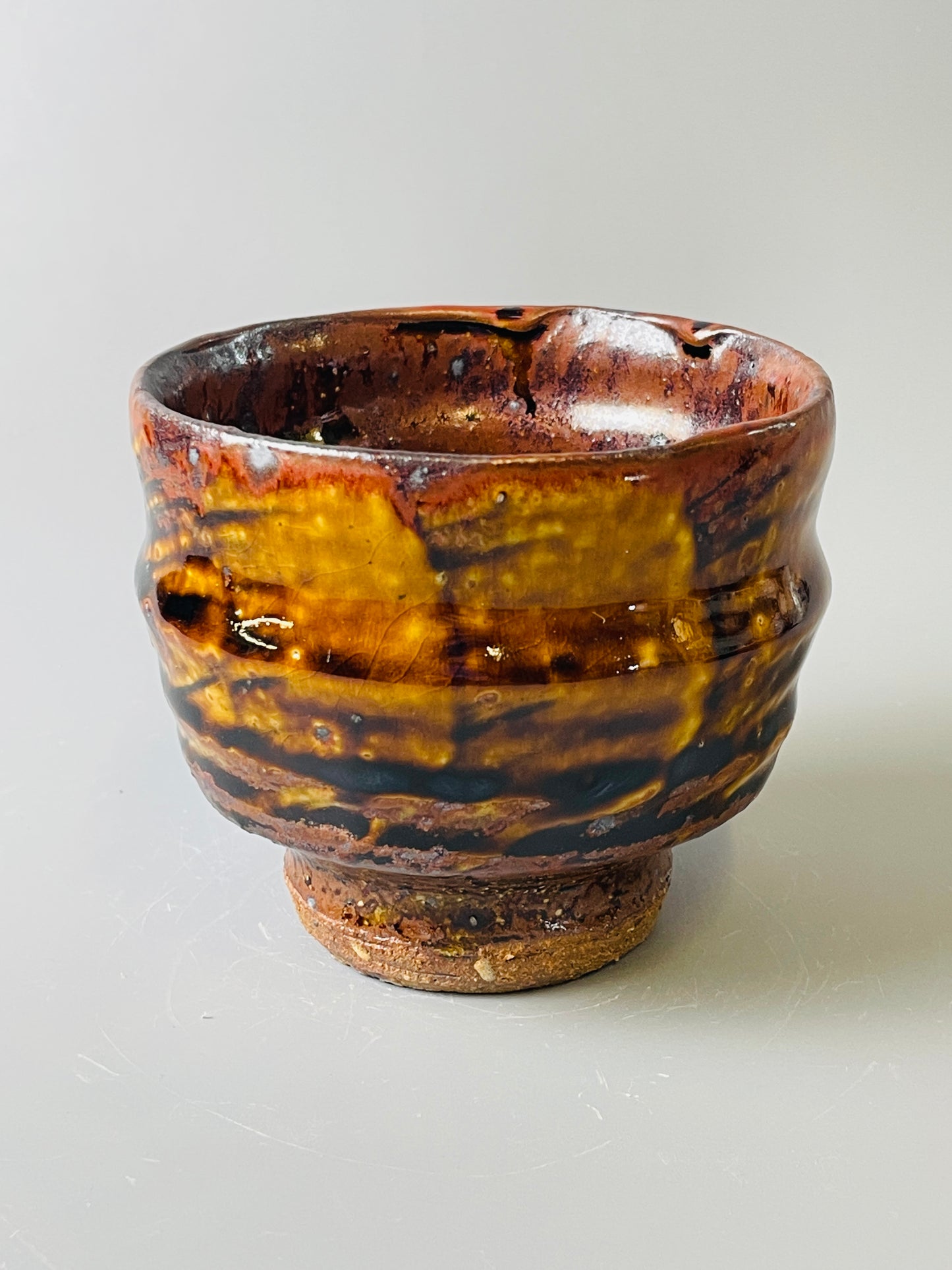 Yunomi, hakeme, cobalt, iron, T702