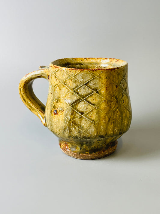 Mug, footed, oak ash, nuka, T830