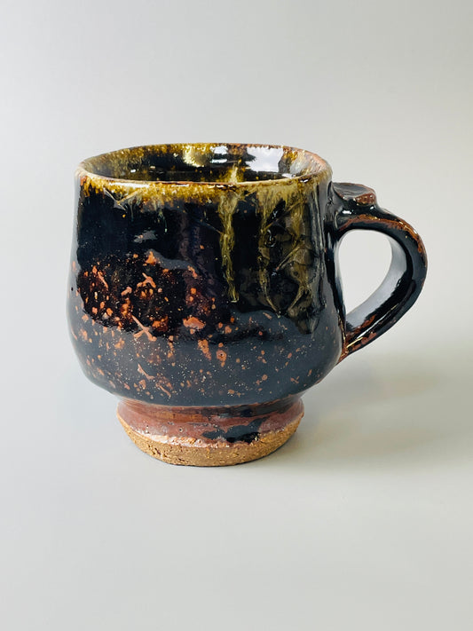 Mug, footed, temmoku, nuka, T840