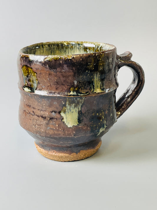 Mug, footed, jian, nuka, T846