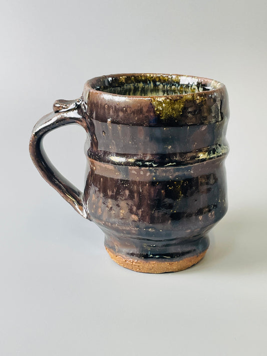 Mug, footed, jian, nuka, T847