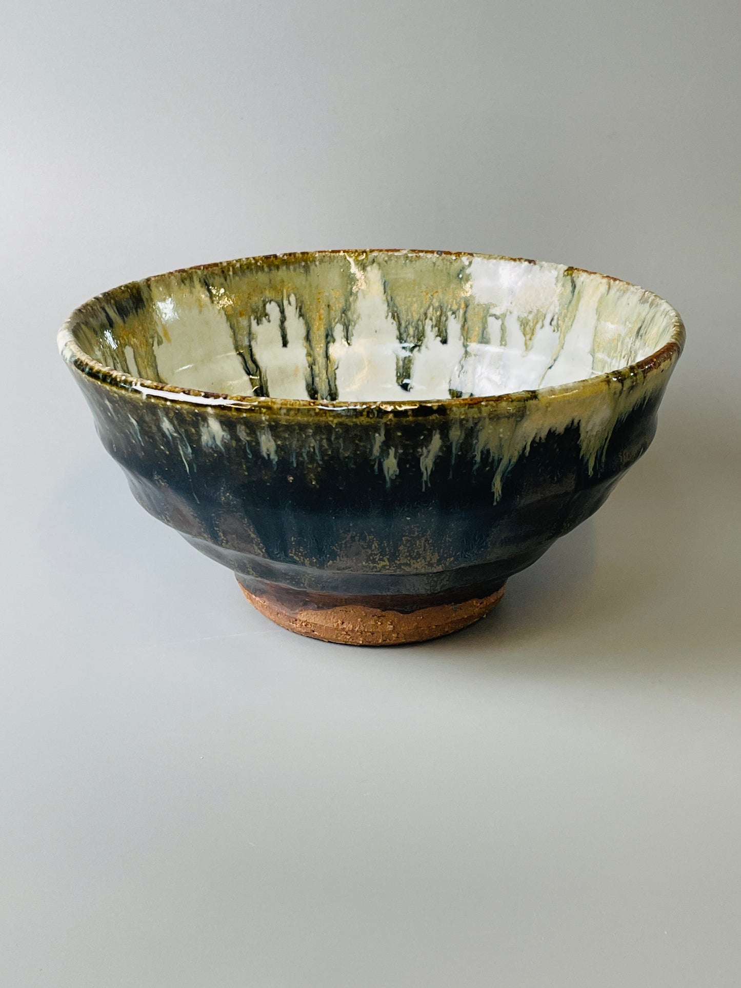 Wide bowl, temmoku, nuka, T877