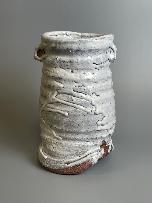 A hagi hanaire flower vase A170