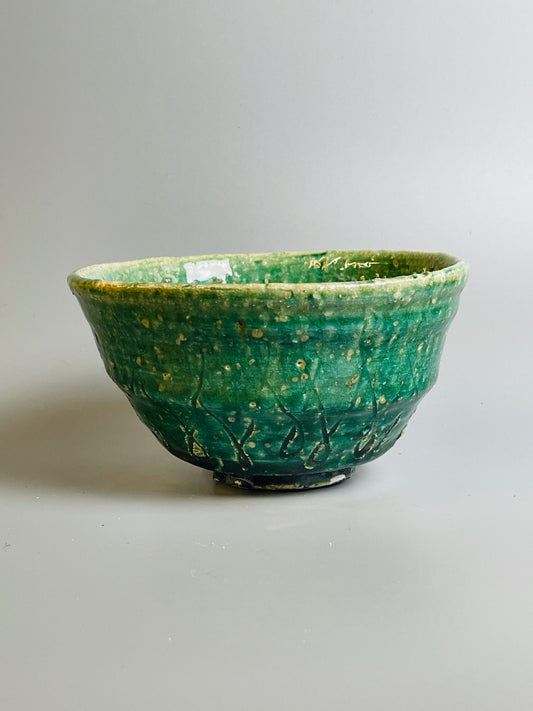 Aaron Angell for Troy Town, an oribe teabowl, feldspathic inclusions, A076