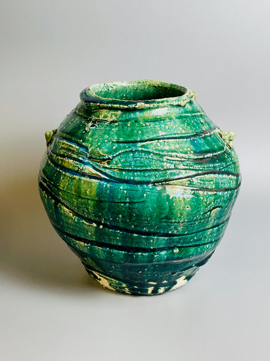 Aaron Angell for Troy Town, an oribe tsubo, feldspathic inclusions, A023
