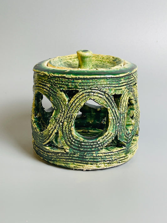 Aaron Angell for Troy Town, an oribe censer for incense, feldspathic inclusions, A045